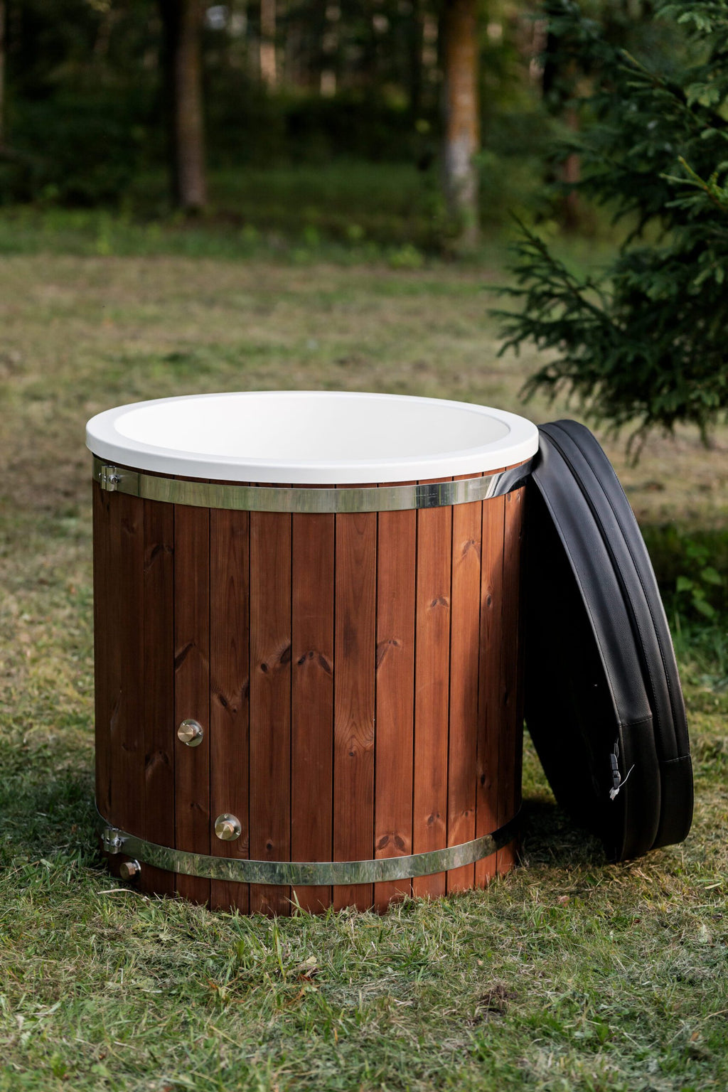 Premium Arctic Tub