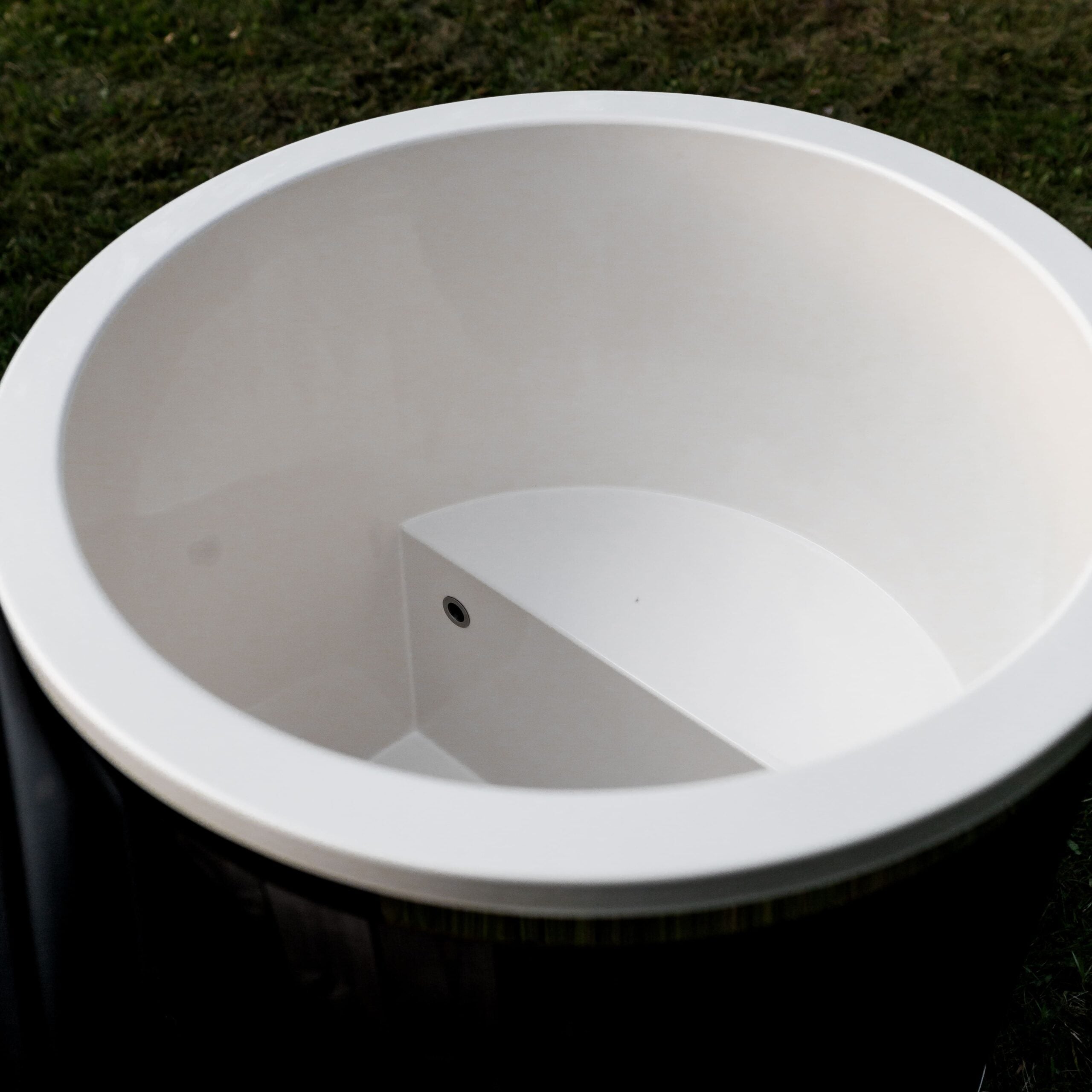 Premium Arctic Tub