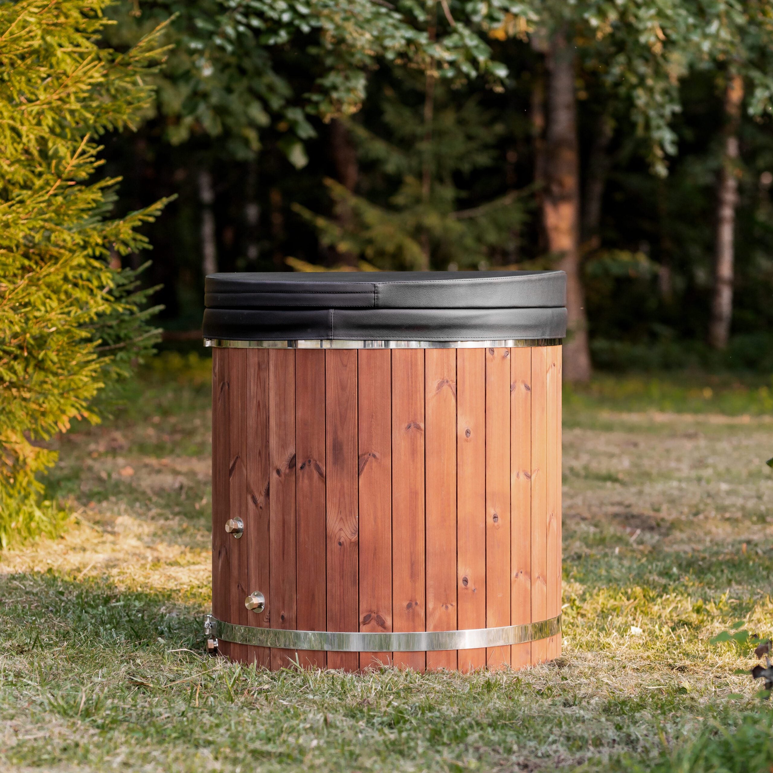 Premium Arctic Tub